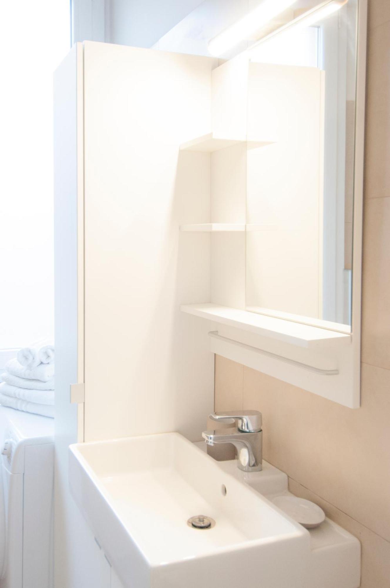 Blanco Apartment - Ambrogiohost Bologne Extérieur photo